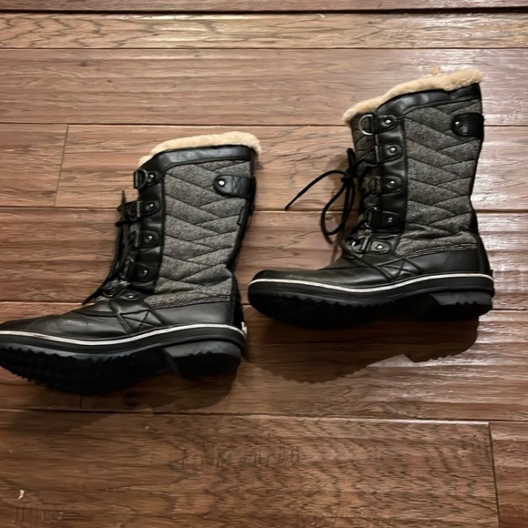JBU by Jambu Lorna Encore Weather Ready Snow Boot in Herringbone Size 7.5 - Picture 1 of 7